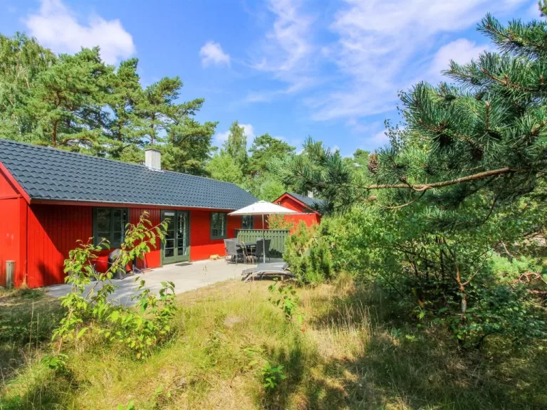 "Jale" - 50m from the sea in Bornholm