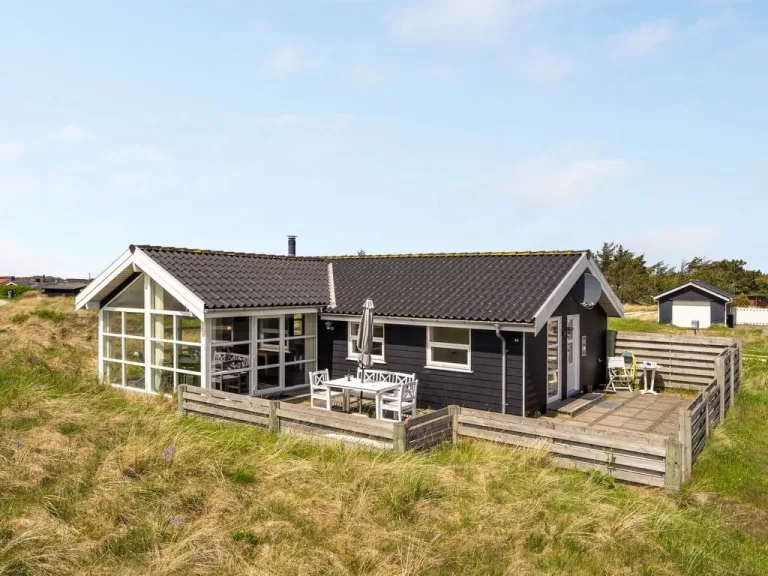"Dreng" - 800m from the sea in NW Jutland