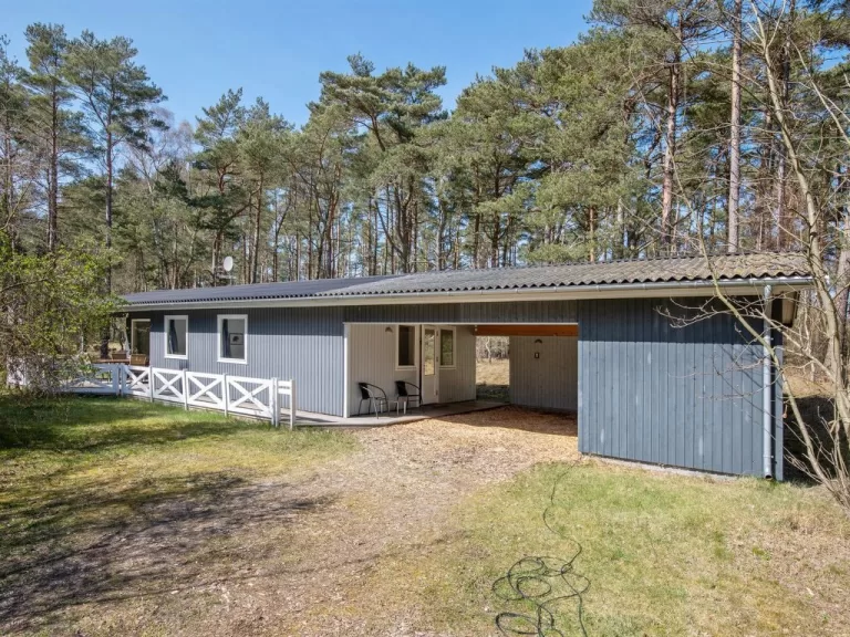 "Mikkelina" - 700m from the sea in Bornholm