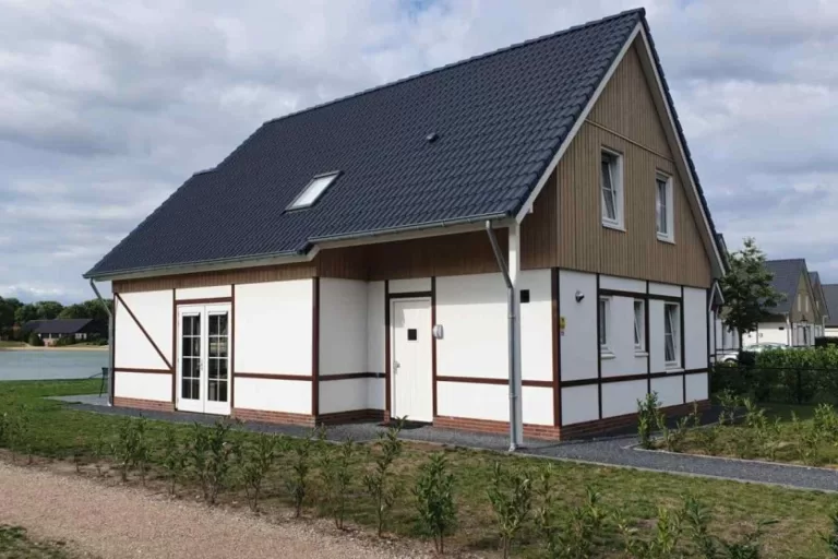 Prachtig 12 persoons vakantiehuis op vakantiepark Limburg in Susteren