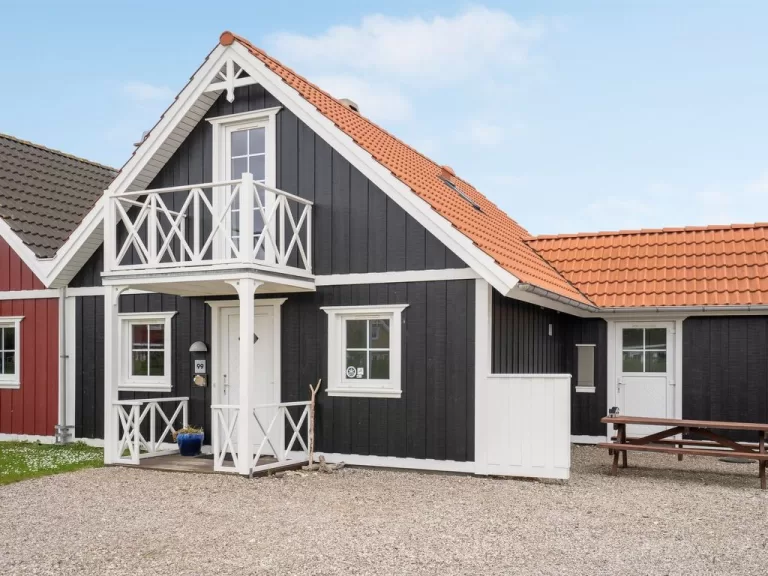 "Manola" - 300m from the sea in Funen