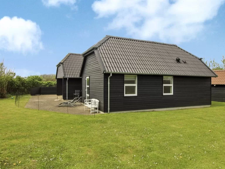 "Alfuin" - 500m from the sea in NW Jutland