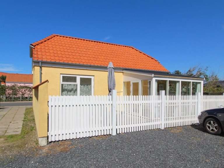 "Adla" - all inclusive - 450m from the sea in NW Jutland