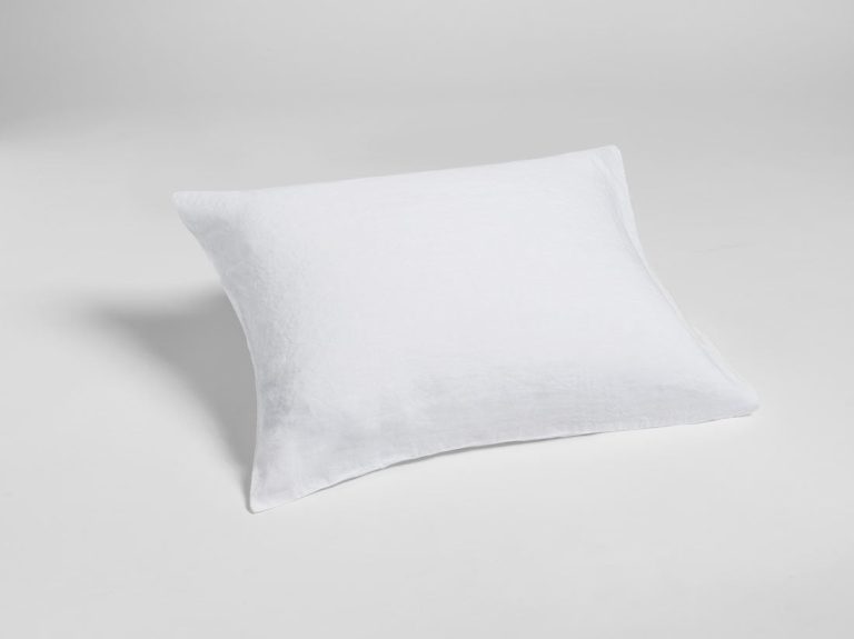 Yumeko Kussensloop gewassen linnen pure white 60x70 100% gewassen linnen | Flickmyhouse