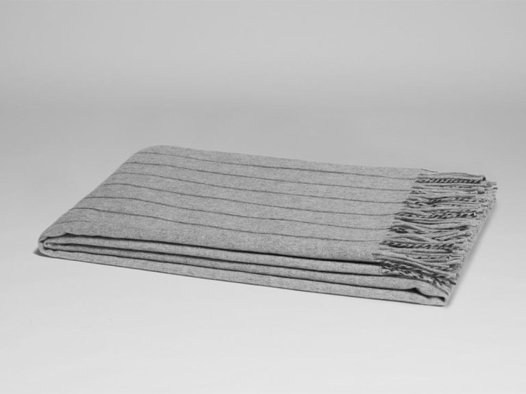 Yumeko Plaid kasjmierblend stripe grey melange 130x190 80% merino scheerwol