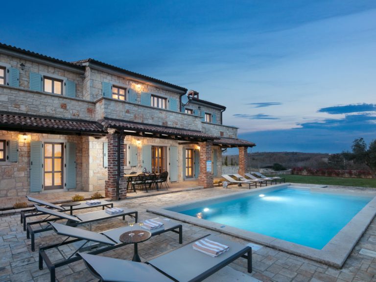 Clematis | Boeken bij Flickmyhouse