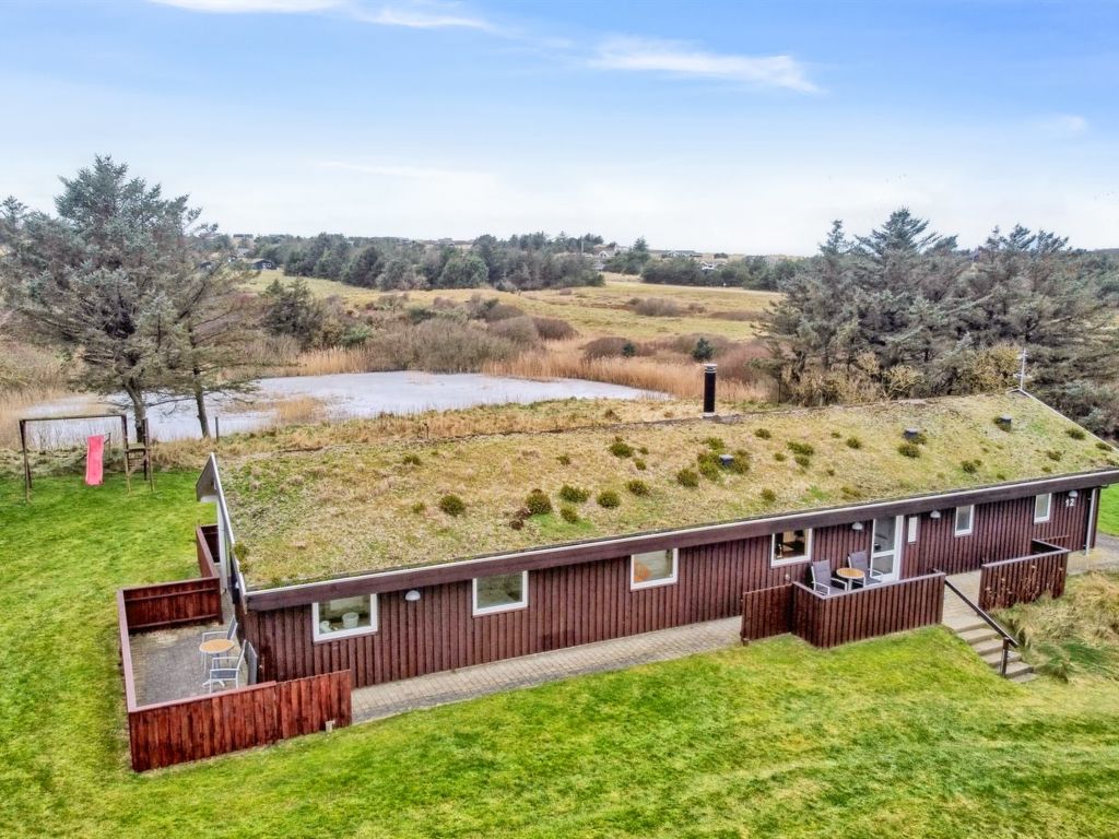 "Joris" - 1.5km from the sea | Boeken bij Flickmyhouse