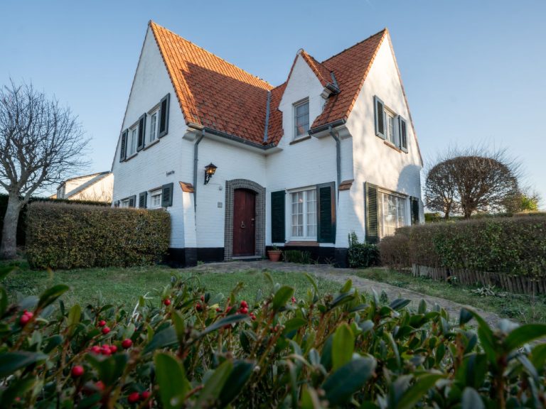 Hamarrbø with garden and parking | Boeken bij Flickmyhouse
