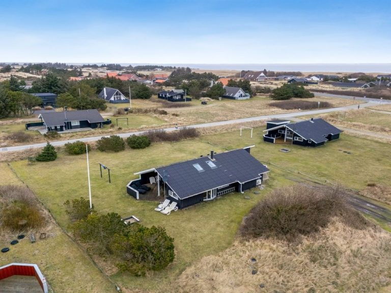 "Marisol" - 600m to the inlet | Boeken bij Flickmyhouse