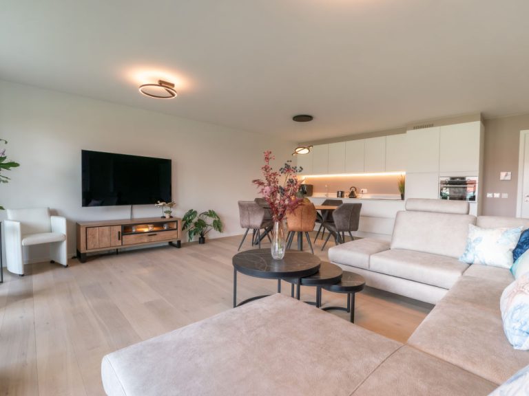 Whispering Waves with parking & terrace | Boeken bij Flickmyhouse