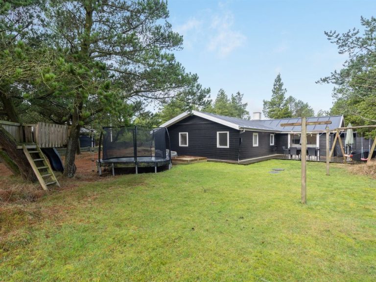 "Solgunn" - 900m from the sea | Boeken bij Flickmyhouse