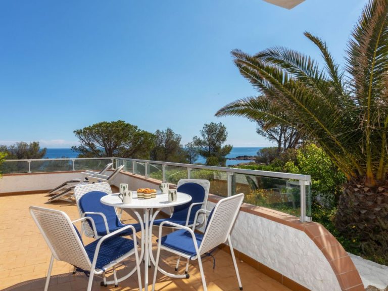 Sarnella | Boeken bij Flickmyhouse