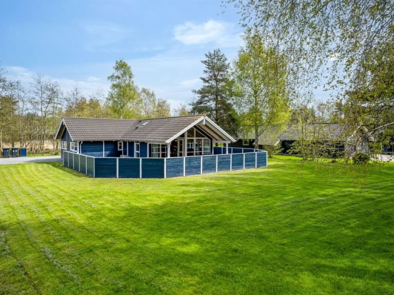 "Alger" - 800m from the sea | Boeken bij Flickmyhouse