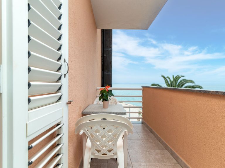 Apartman 15 | Boeken bij Flickmyhouse