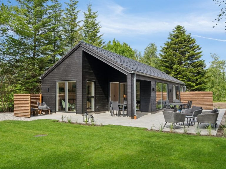 "Laina" - 250m from the sea | Boeken bij Flickmyhouse