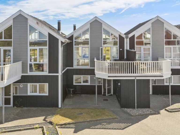 "Heraldina" - 700m from the sea | Boeken bij Flickmyhouse