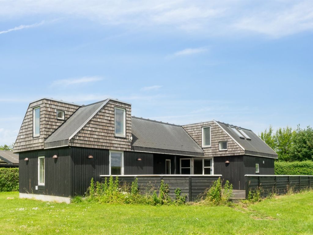 "Belinda" - 300m from the sea | Boeken bij Flickmyhouse