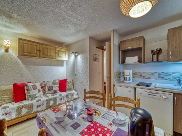 Les Gentianes 110 | Boeken bij Flickmyhouse