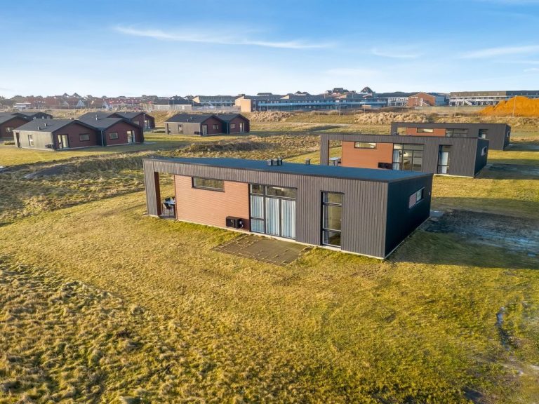 "Winder" - 500m from the sea | Boeken bij Flickmyhouse