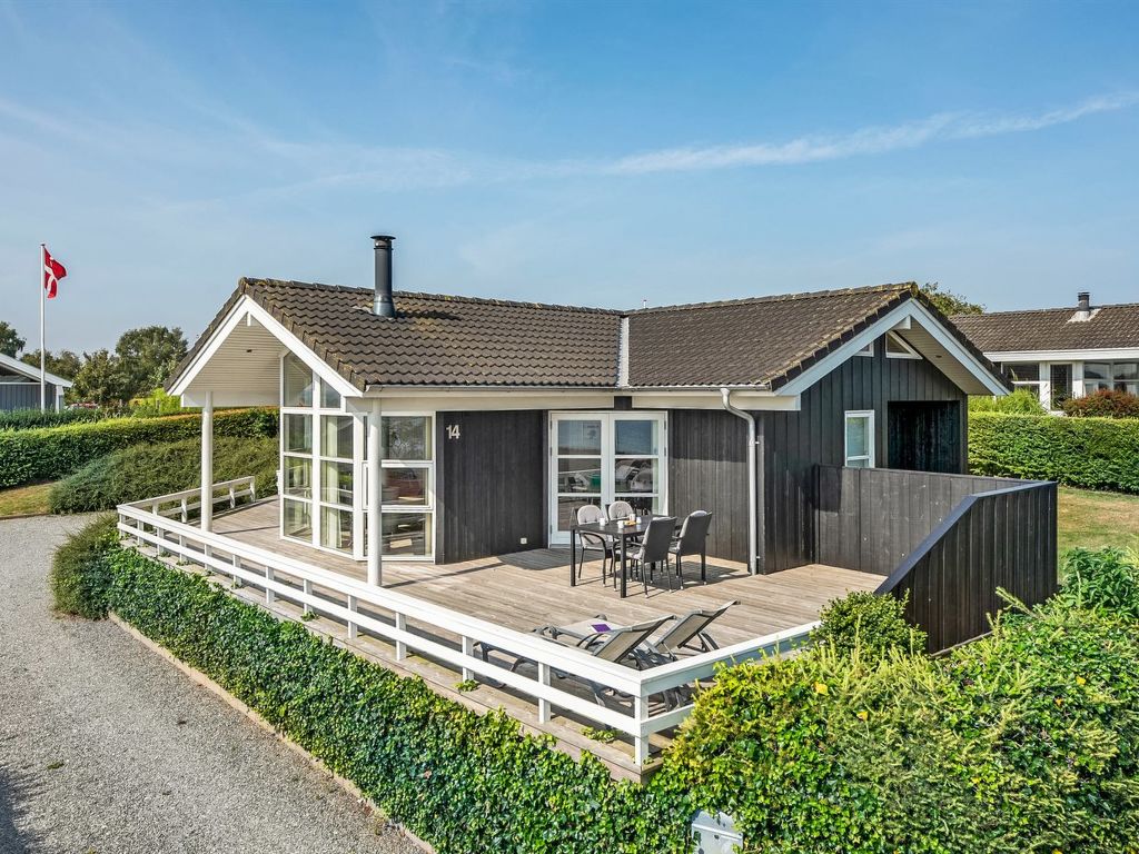 "Maj" - 150m from the sea | Boeken bij Flickmyhouse