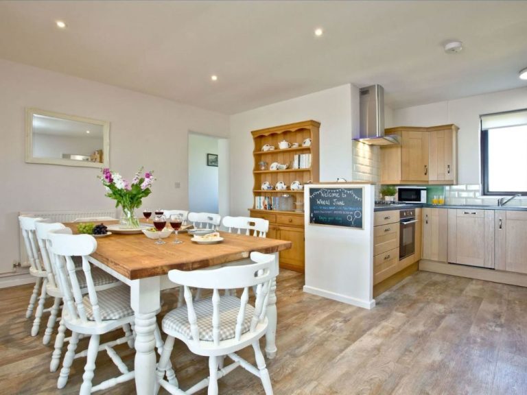 Wheal Francis | Boeken bij Flickmyhouse