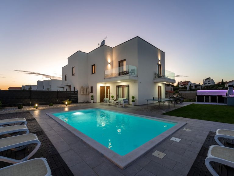 Aria Blue | Boeken bij Flickmyhouse