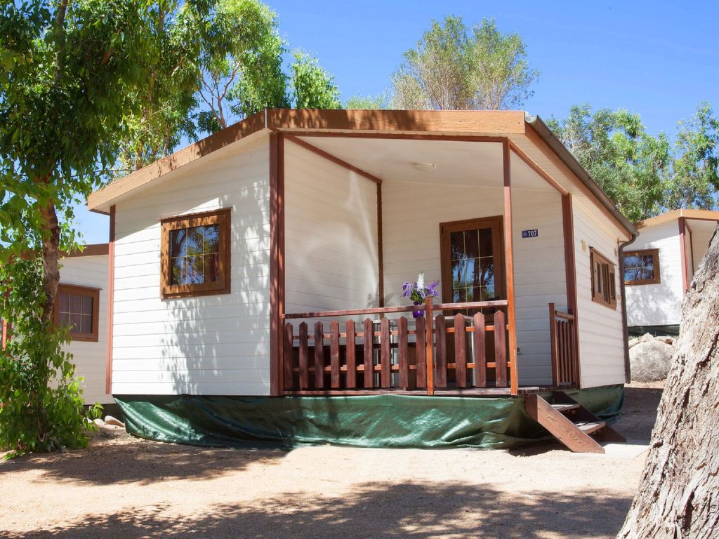 Camping Village Capo d'Orso | Boeken bij Flickmyhouse