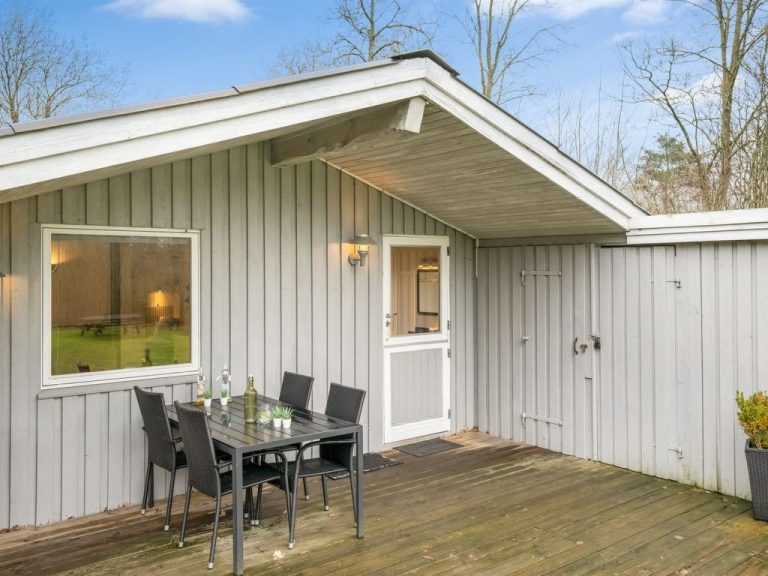 "Barni" - 11km from the sea | Boeken bij Flickmyhouse