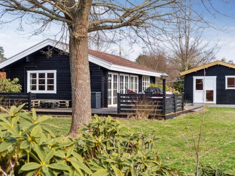 "Tjark" - 1.0km from the sea | Boeken bij Flickmyhouse