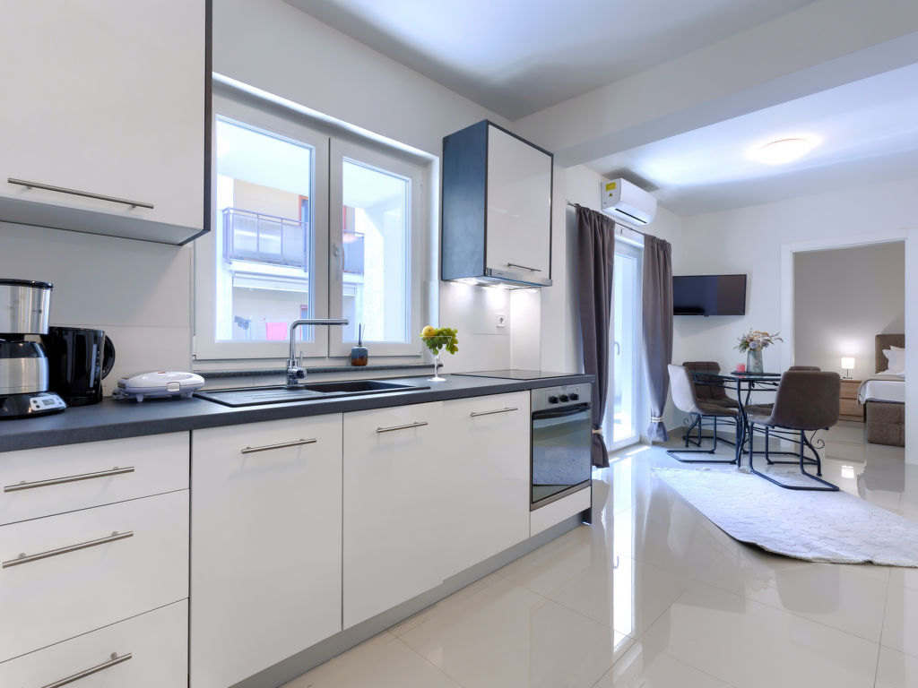 Amra 5 | Boeken bij Flickmyhouse