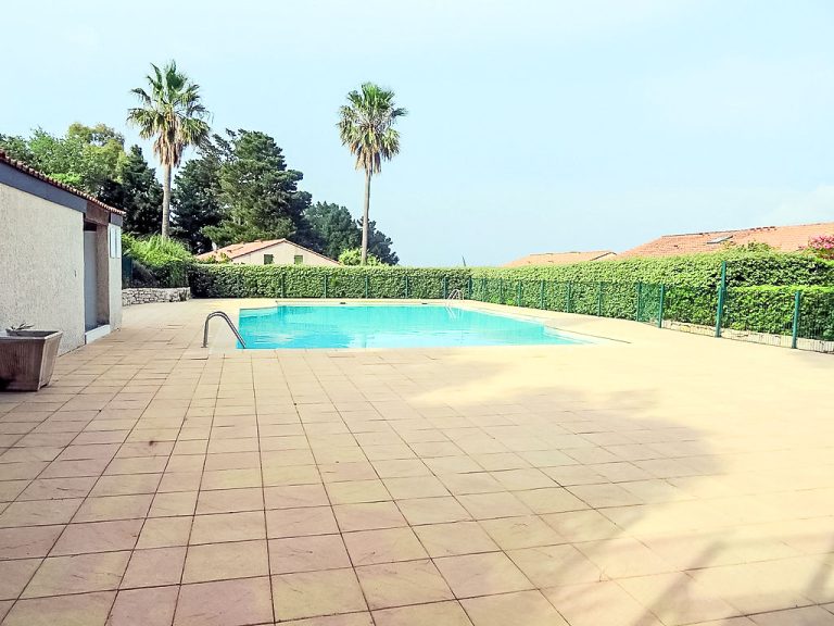 Domaine des Vignes | Boeken bij Flickmyhouse