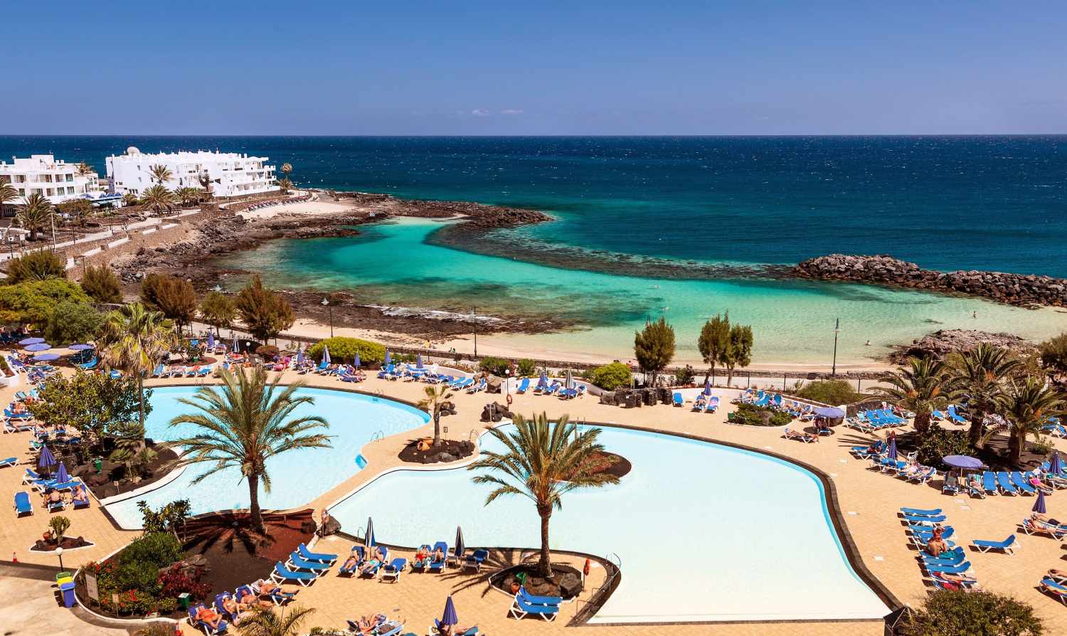 LiggingAlexandre Grand Teguise Playa ligt in Costa Teguise op Lanzarote