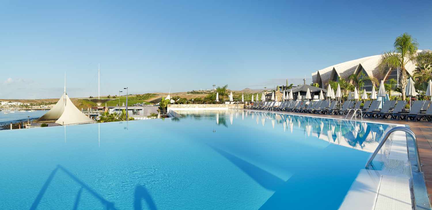 LiggingDit comfortabele luxe hotel ligt in het zuiden van Gran Canaria