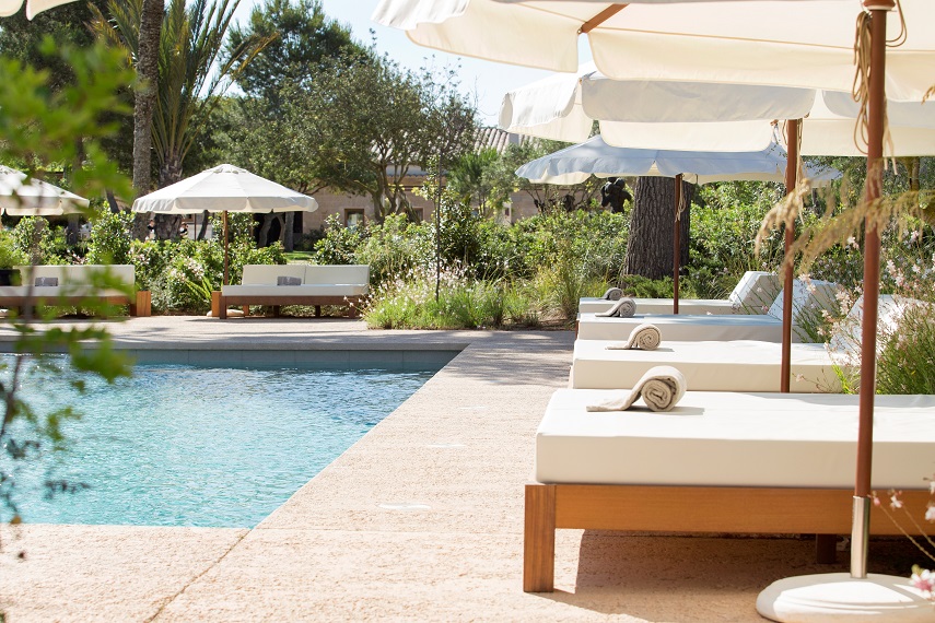 Adults Only (16+)LiggingFontsanta Hotel Thermal Spa & Wellness is een vijfsterren-adultsonly accommodatie gelegen in het zuidoosten van Mallorca