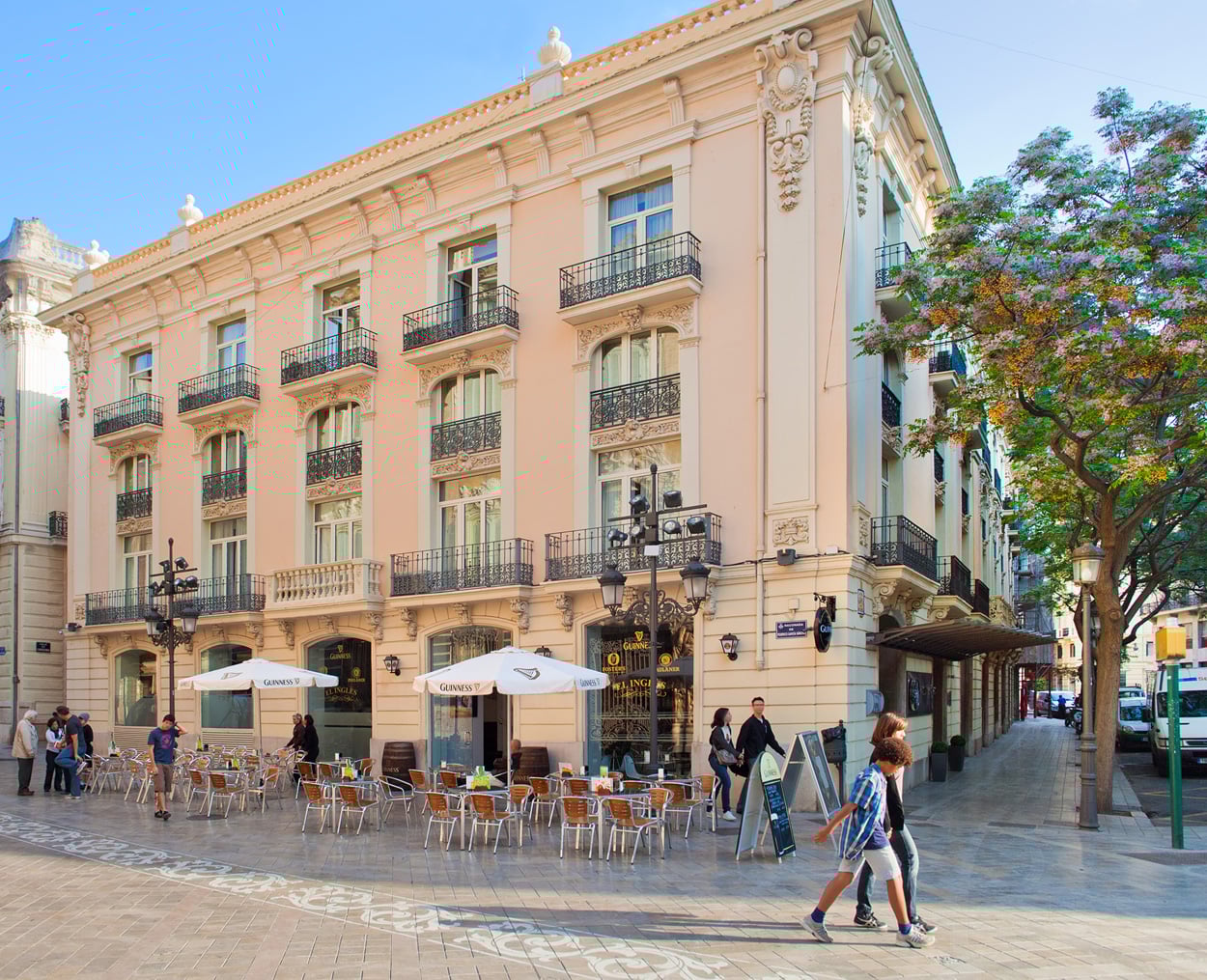 Ligging SH Inglés Boutique ligt in het hart van het historische centrum van Valencia
