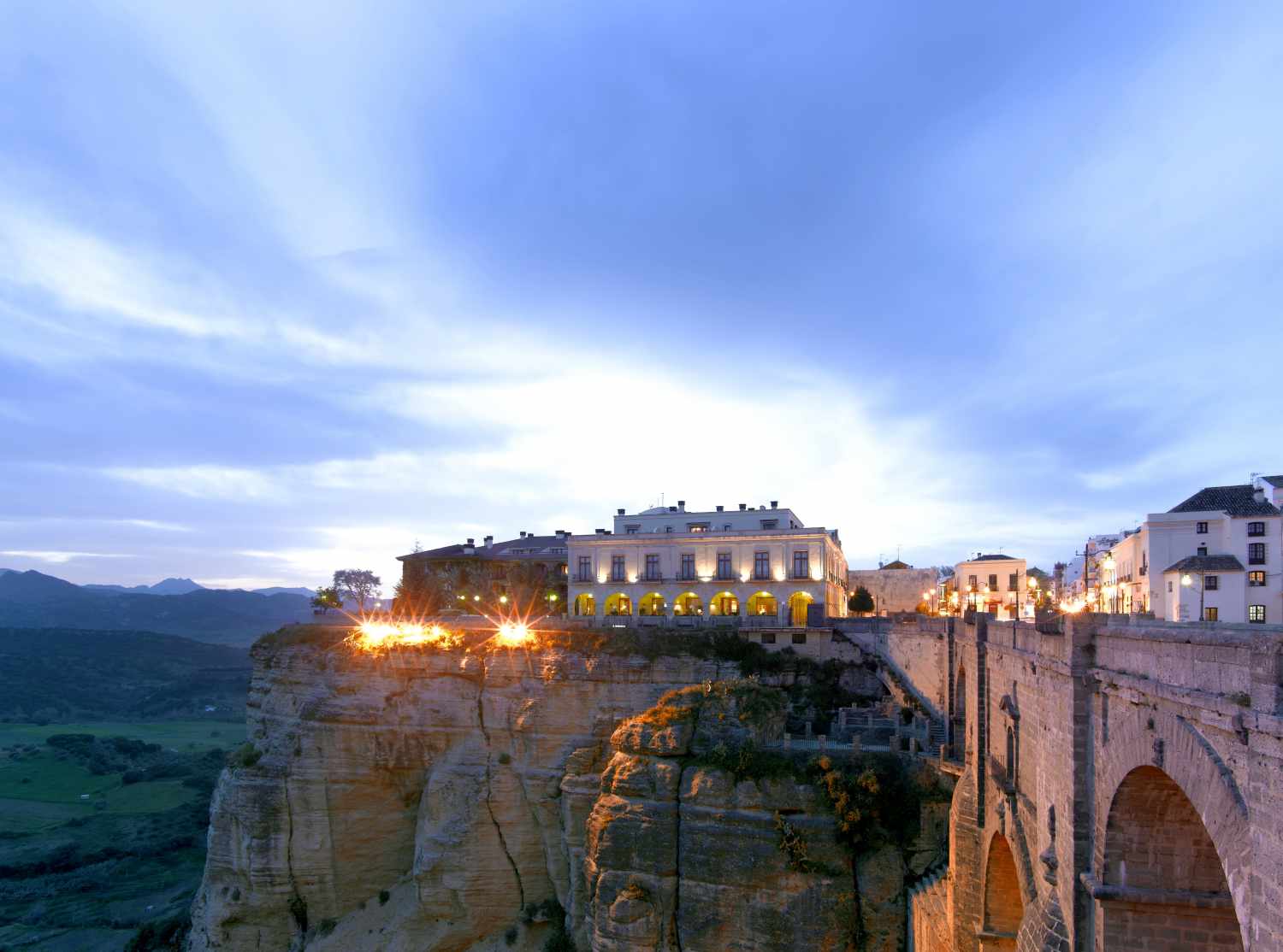 LiggingParador de Ronda ligt in het historische centrum van Ronda