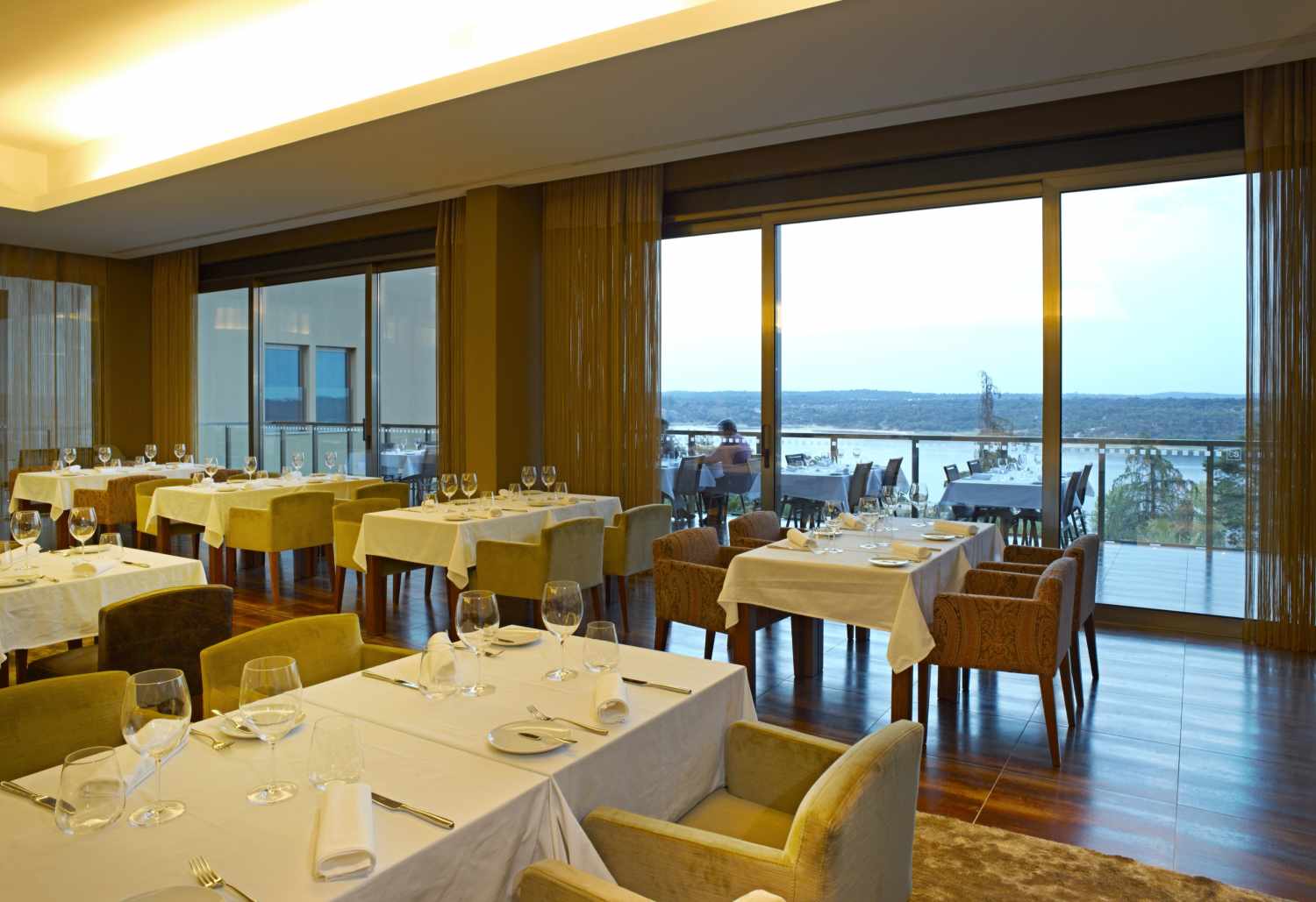 LiggingDit hotel ligt op slechts 60 minuten van Lissabon en ook op een uur van de stad Evora