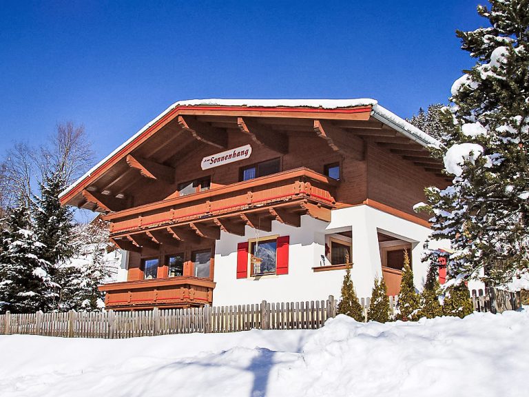 Haus am Sonnenhang | Boeken bij Flickmyhouse