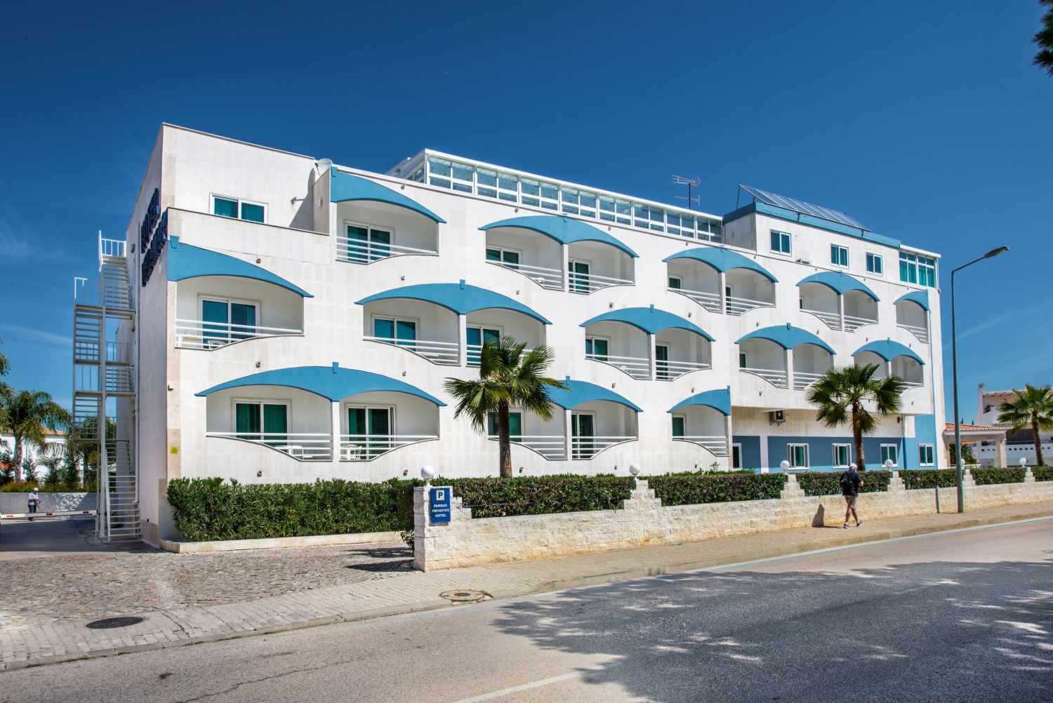 Adults OnlyLiggingDit hotel bevindt zich vlakbij de weg naar Albufeira