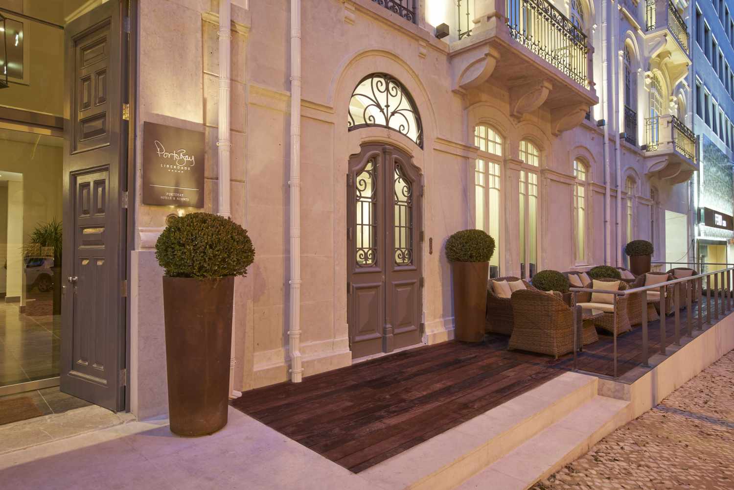 LiggingPortoBay Liberdade ligt heel centraal in Lissabon