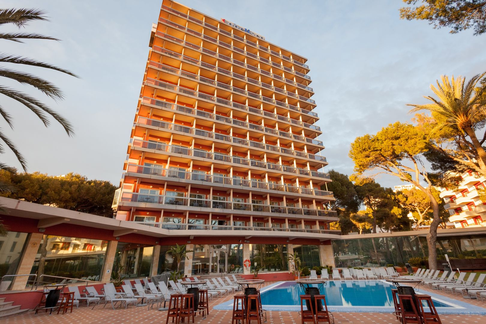 LiggingHotel Obelisco is gelegen in de badplaats Playa de Palma op Mallorca