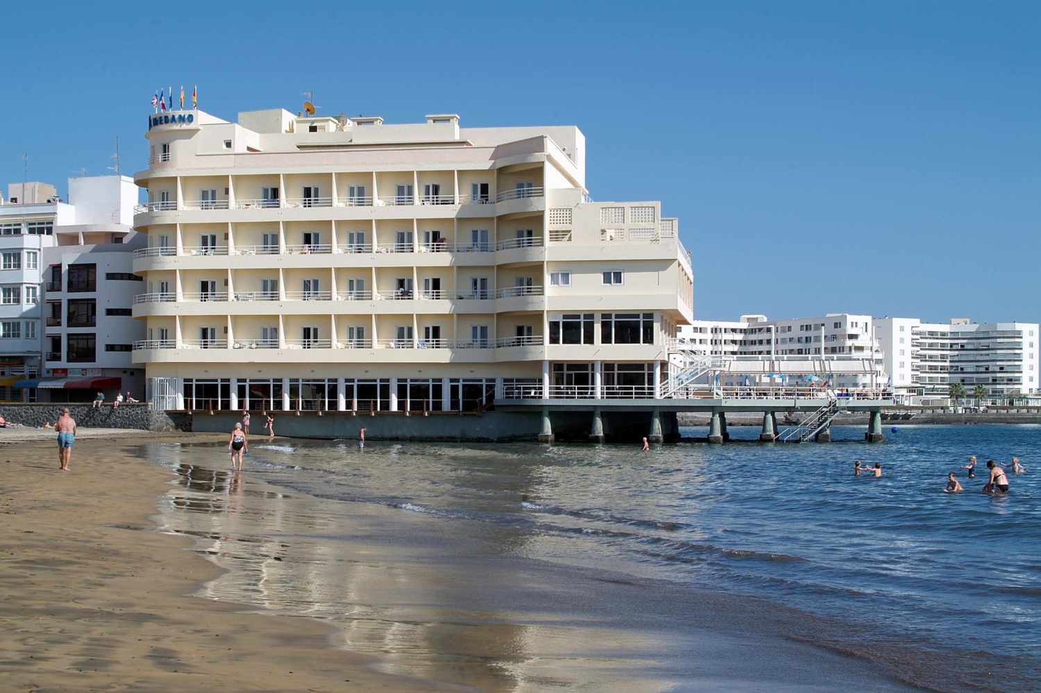 LiggingDit strandhotel ligt in de overzichtelijke plaats El Medano