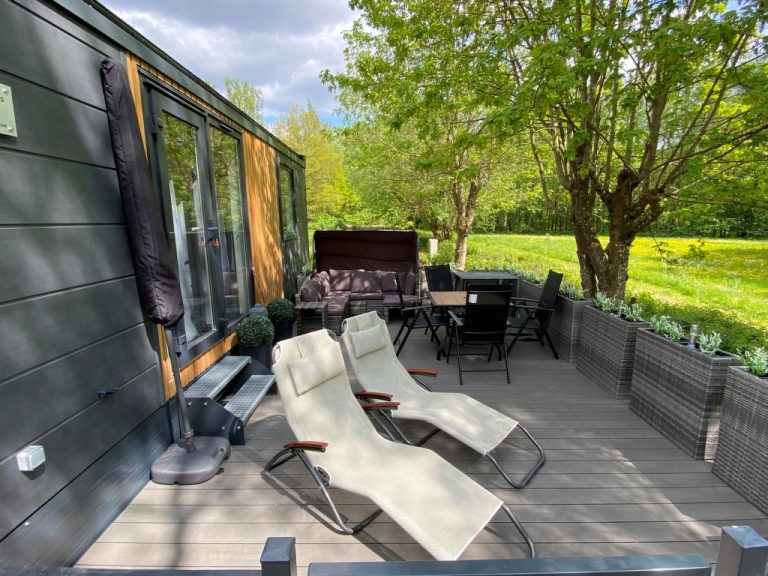 Tiny Haus Seeblick | Boeken bij Flickmyhouse