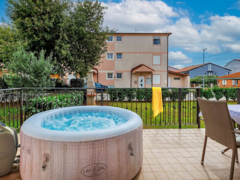 Ivana | Boeken bij Flickmyhouse