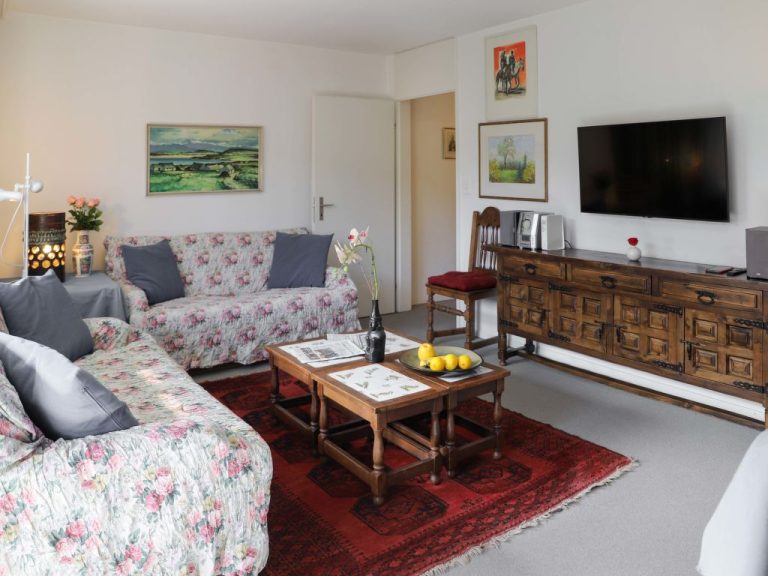 Allod Park Haus C 501 | Boeken bij Flickmyhouse