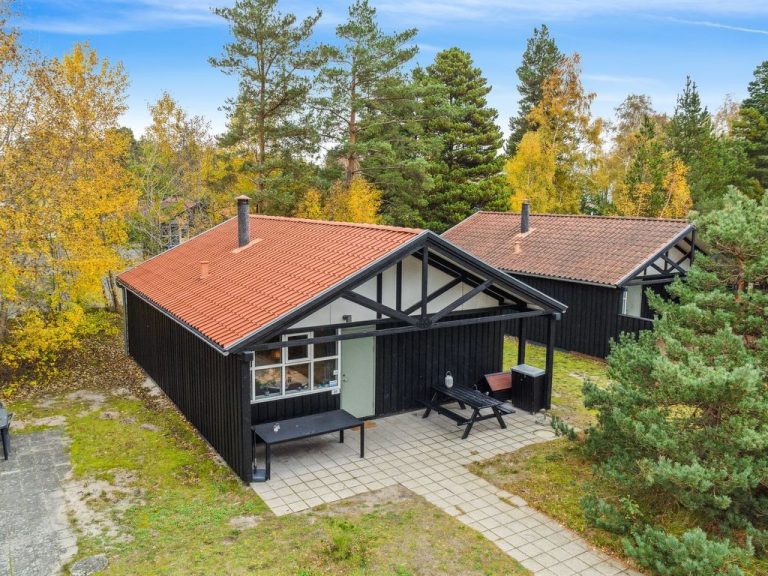 "Gudrund" - 250m from the sea | Boeken bij Flickmyhouse