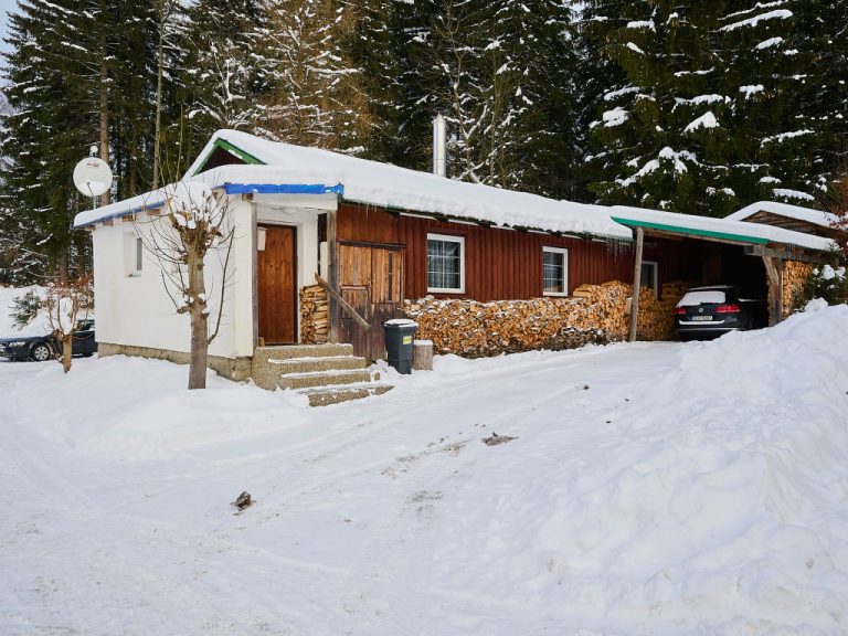 Chaloupka U lesa | Boeken bij Flickmyhouse