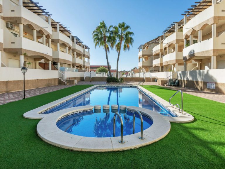 Om | Boeken bij Flickmyhouse