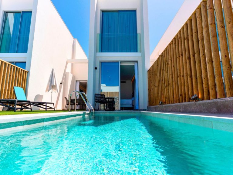 Deluxe Duplex-Cordial Santa Águeda | Boeken bij Flickmyhouse