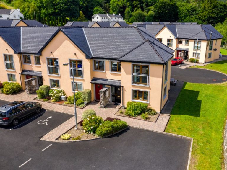 Lakeside Homes | Boeken bij Flickmyhouse